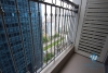 Beautiful and clean apartment for rent in Vinhomes Nguyen Chi Thanh, Dong Da, Ha Noi
